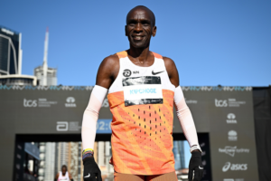 🏃♂️ Eliud Kipchoge Launches Global Marathon Tour in Cape Town 🌍