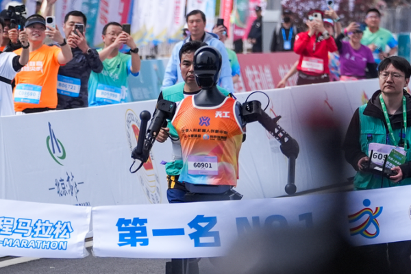 China's Production Power: Global Opportunity, Not a Threat 🌍⚡