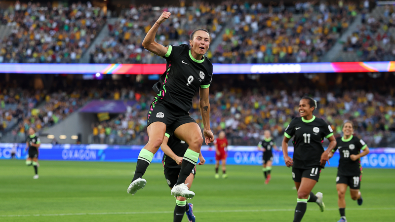 🇦🇺 Australia Edges China 2-1 in Thrilling Asian Cup Semifinal! ⚽