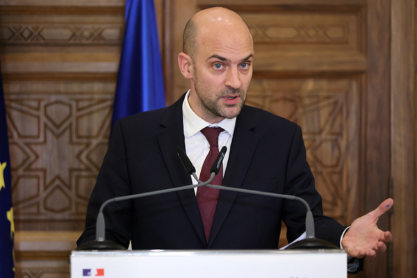 France and CAR Rebuild Ties After 8-Year Chill 🌍🤝