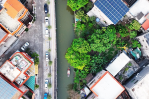 Discover Fengjian: China’s Hidden Water Town Gem 🌿💧 video poster