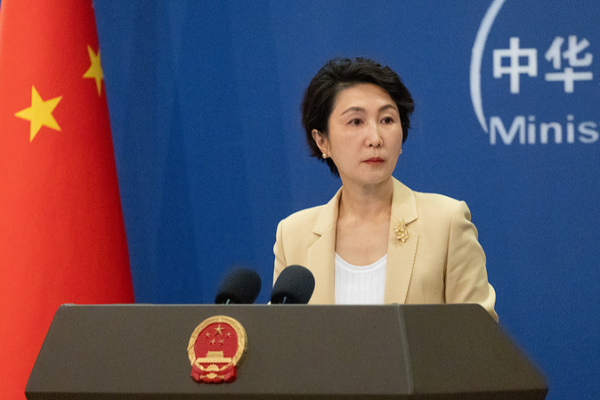 China Condemns US Senators' Taiwan Visit, Urges Restraint 🌏✋