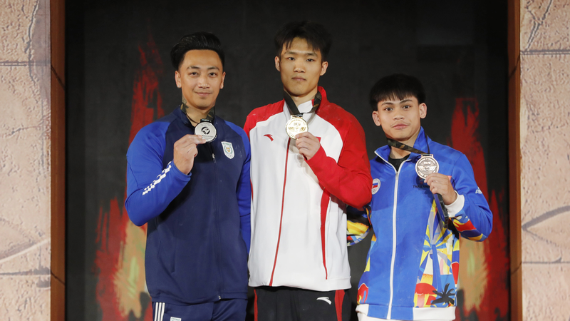 Chinese Gymnasts Shine in Cairo with Triple Gold at World Cup 🌟🤸♂️