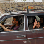 Lebanese Families Defy Danger to Return Home Post-Ceasefire 🏠💥