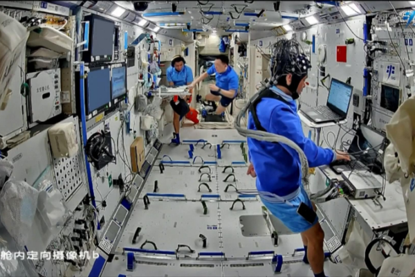 China's Shenzhou-21 Crew Hits 5-Month Milestone in Space Experiments 🚀