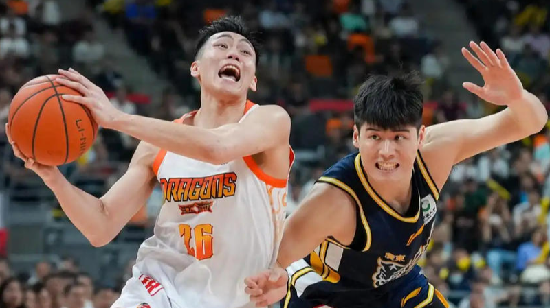 Guangdong Roars to 3rd Place in CBA Standings After Thrilling Victory 🏀🔥