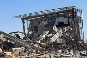 US-Israeli Strikes Hit Iran Petrochemical Sites, 5 Injured 🌍💥