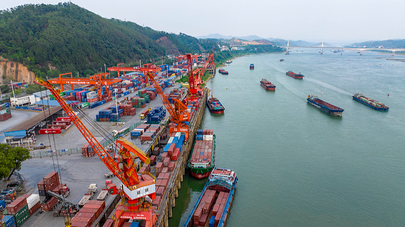 Guangxi's Q1 Trade Hits Record $30B, Green Exports Surge 🌱🚀