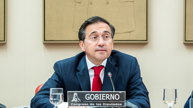 4GANOZJLIHNY7YWQ1LNI - 🌍NewspaperAmigo – Your Global News Buddy 🗞️ Spain Reopens Tehran Embassy Amid Ceasefire Progress 🌍✌️