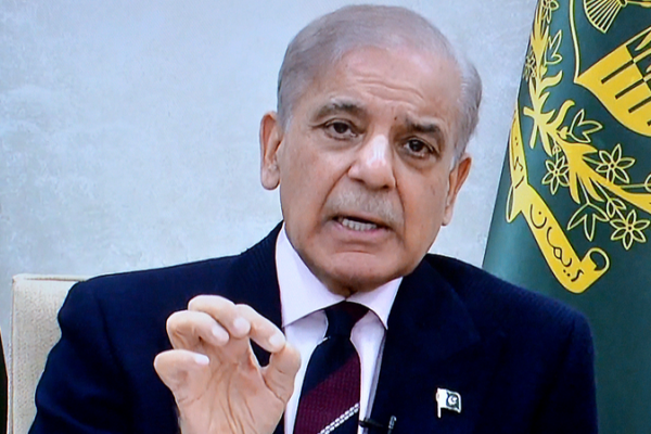 Pakistan PM: US-Iran Ceasefire Holds as Peace Talks Continue 🌍✌️