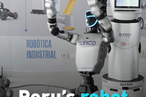 Peru's Xpertus Robot Greets the World 🤖🌍 video poster