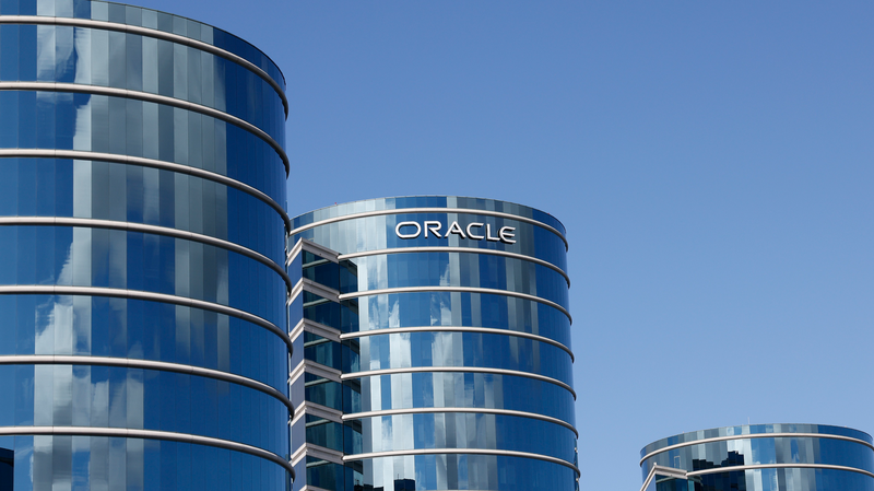 Oracle Axes 10,000 Jobs Amid AI Expansion Push 💼🤖