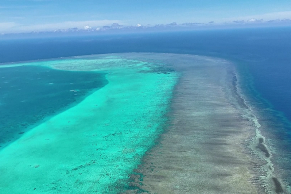 China Urges Philippines to Halt South China Sea Tensions 🌊✋