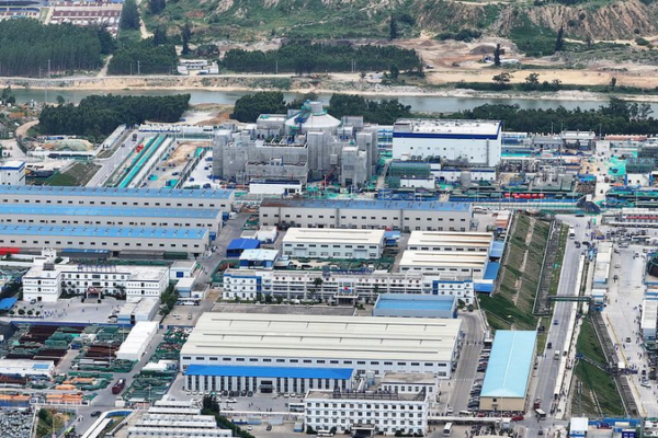 China Leads Global Nuclear Power Race with 125 GW Capacity 🌍⚡