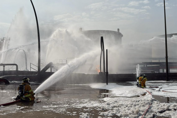 China, Bahrain Push for Gulf Peace Amid Hormuz Tensions 🌍✌️