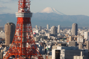 Japan Urged to Revise China Policy Amid Rising Tensions 🌏