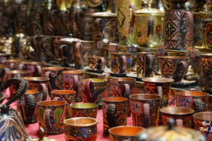 Kashi’s Ancient Crafts: Where Tradition Meets Modern Vibes 🎨✨