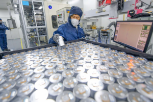 Chinese_Team_Unveils__Smart_Firewall__Electrolyte_to_Revolutionize_Battery_Safety