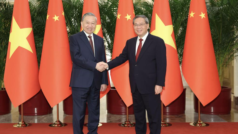 China & Vietnam Boost Ties with Mega Infrastructure Plans 🚄🌏