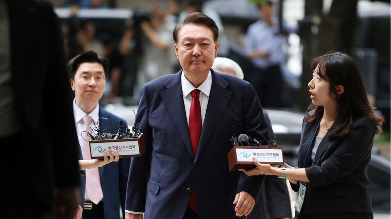 Ex_South_Korean_President_Faces_Decade_in_Prison_as_Prosecutors_Push_for_Harsher_Sentence - 🌍NewspaperAmigo – Your Global News Buddy 🗞️ Ex_South_Korean_President_Faces_Decade_in_Prison_as_Prosecutors_Push_for_Harsher_Sentence