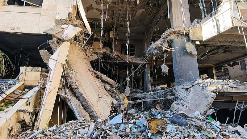 Beirut's Skyline Reborn: A 2026 Urban Renaissance 🌆 video poster