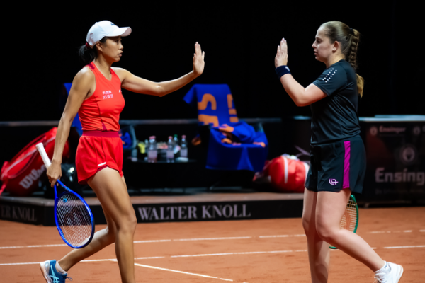 Zhang & Ostapenko Storm into Stuttgart Semis 🎾🔥