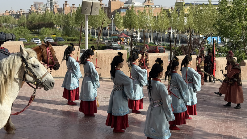 Kashi's Ancient Gate Ceremony Revives Silk Road Magic 🎪✨