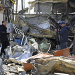 Trump's 24-Hour Iran Ultimatum: Strait of Hormuz Crisis Escalates 🌍⚡ video poster