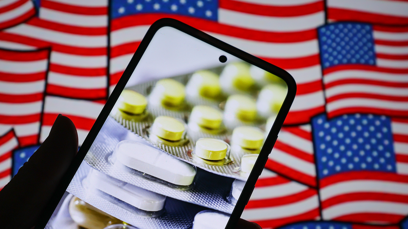 Trump’s 100% Pharma Tariff Shakes Global Drug Market 🌍💊