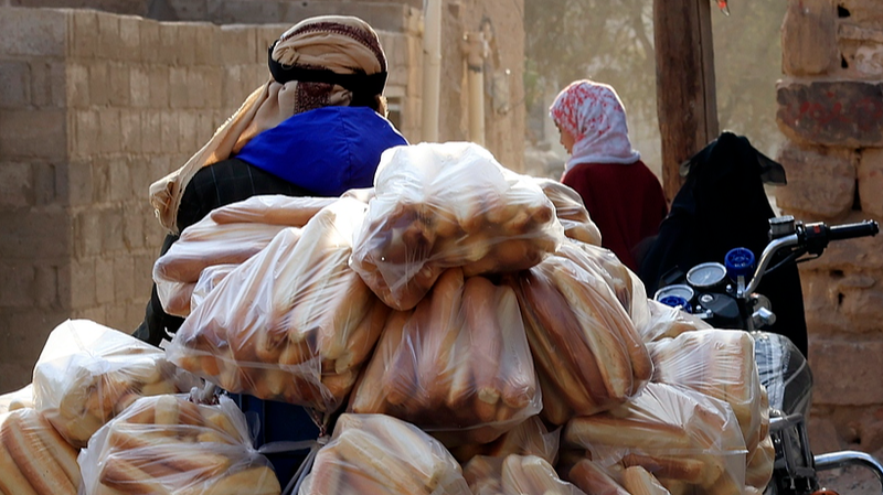Hormuz Blockade Sparks Global Food Crisis Fears 🌍🚢💸