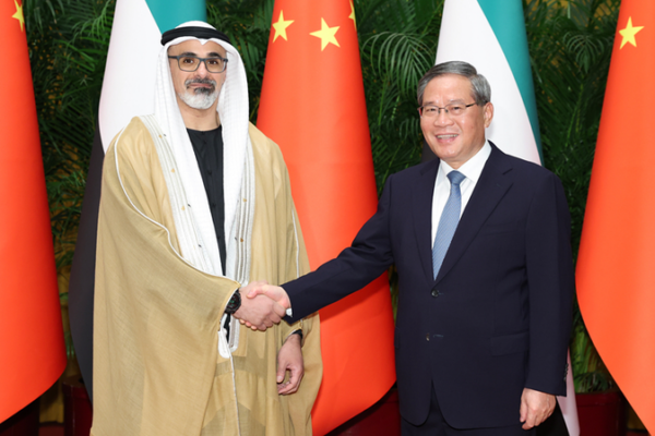 China Pledges Constructive Role in Gulf Peace Efforts 🌍✌️