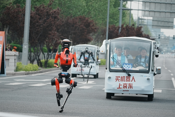 Robots Outrun Humans in Beijing Half-Marathon Breakthrough 🏃♂️🤖