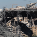 O3GT9Q6IIGDWZ0AJGRA3 - 🌍NewspaperAmigo – Your Global News Buddy 🗞️ US-Iran Tensions Soar as Deadline Looms Over Strait of Hormuz 🌍⚡