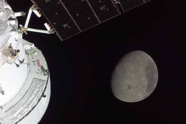 Artemis II Crew Makes Historic Splashdown After Moon Flyby 🌕🚀 video poster