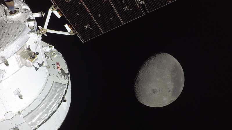 Artemis II Crew Makes Historic Splashdown After Moon Flyby 🌕🚀 video poster