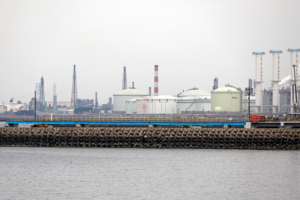 Japan Boosts Oil Reserves Release Amid Middle East Supply Concerns 🌏⛽