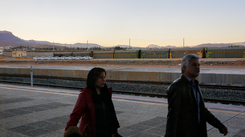 R00DDTM0GDCAQBLL7QRZ - 🌍NewspaperAmigo – Your Global News Buddy 🗞️ 🚨 Israeli Military Warns Iranians: Avoid Trains Until Tonight