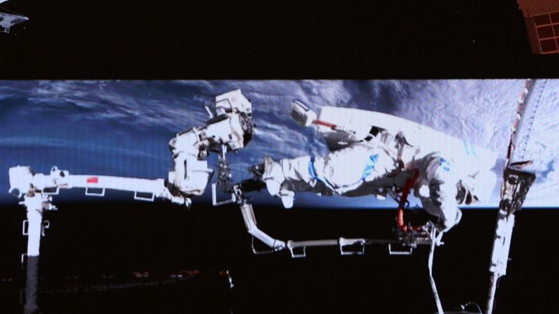 China's Space Ambitions Soar: From Orbit to the Moon 🌕🚀