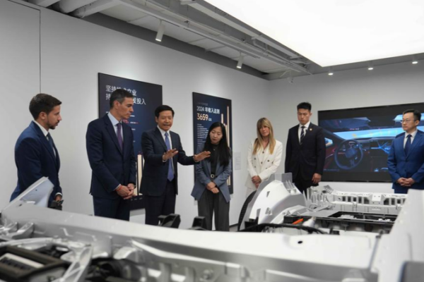 China & Spain Boost Ties in Green Tech and Trade 🌱💼