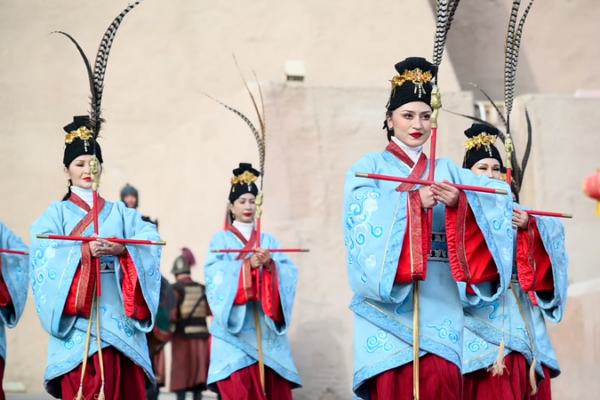 Kashi Blends Ancient Silk Road Charm with Modern Vibes 🌏✨ video poster