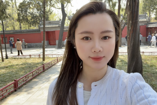 🌸 Beijing's Fayuan Temple Blooms with History & Lilacs This Spring! video poster