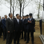 SG6PEEOFQO7NKSV9SKLP - 🌍NewspaperAmigo – Your Global News Buddy 🗞️ Chinese FM Honors War Martyrs in DPRK Visit 🌸✊