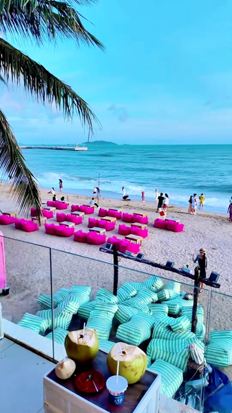 Sanya's Tianya Town: Hainan's 'Santorini' Shines as Top Filming Spot 🎥🌊 video poster