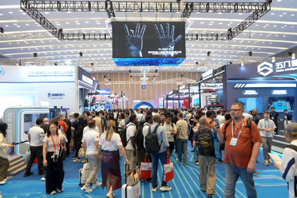 China's 5% GDP Growth Sparks Global Investor Optimism 🌏📈 video poster