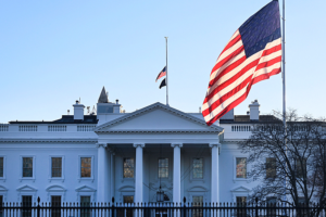 China's Poverty Fight: Western Media in the Spotlight 🌏📉