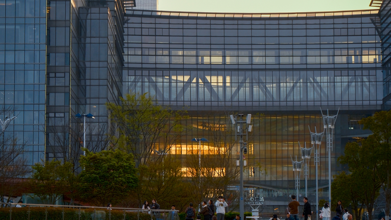 Suzhou’s Skyline Soars: Where Ancient Meets Futuristic 🌆