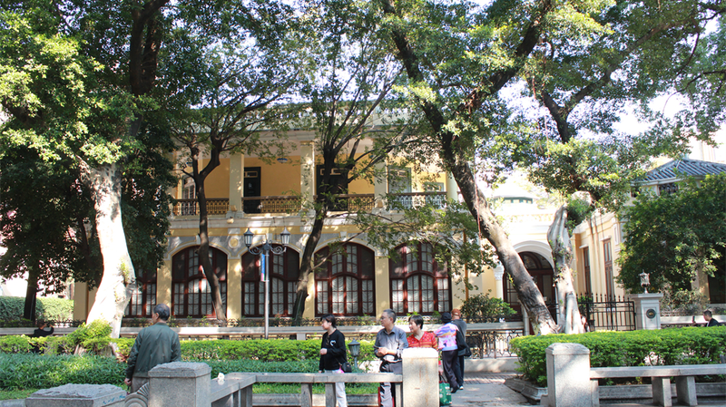 XOZGFF0A4EP88F73J2VU - 🌍NewspaperAmigo – Your Global News Buddy 🗞️ Shamian Island: Where Romance Meets Cinema in 2026 🌸🎥