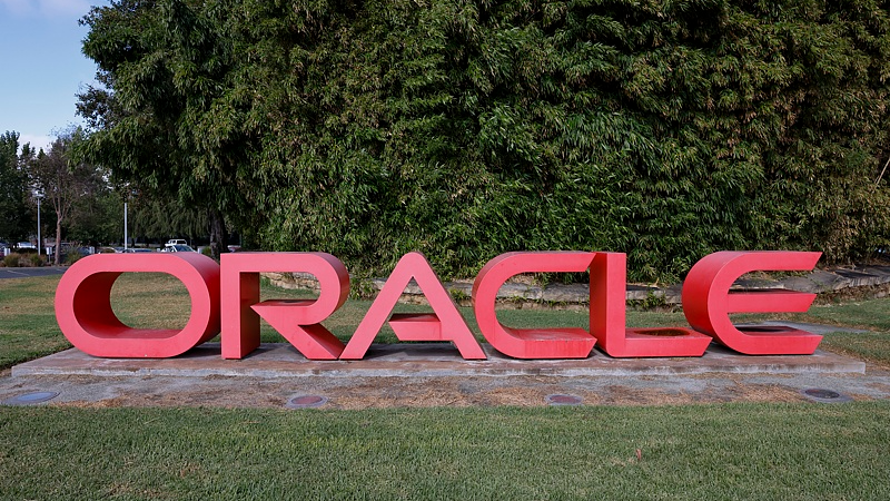 Iran Targets US Tech Giants: Global Digital Economy at Risk 🌐💥