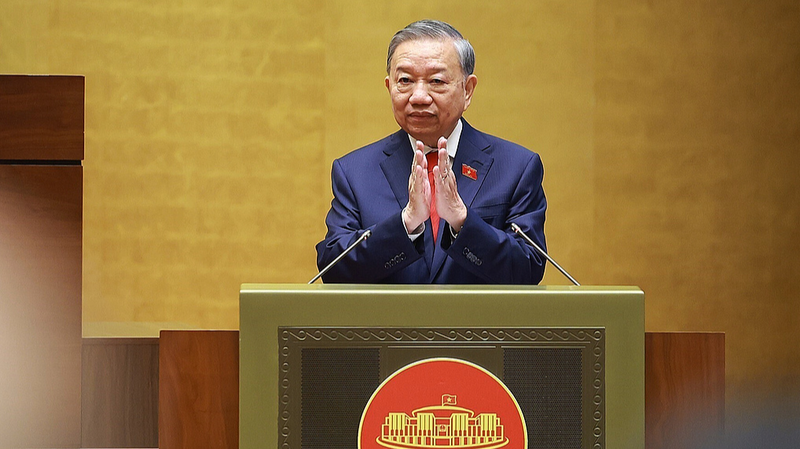 Xi_Jinping_Congratulates_Vietnam_s_New_President_To_Lam