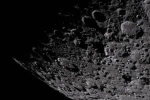 Moon’s Ice Secrets Revealed: 1.5 Billion Years in the Making 🌙❄️